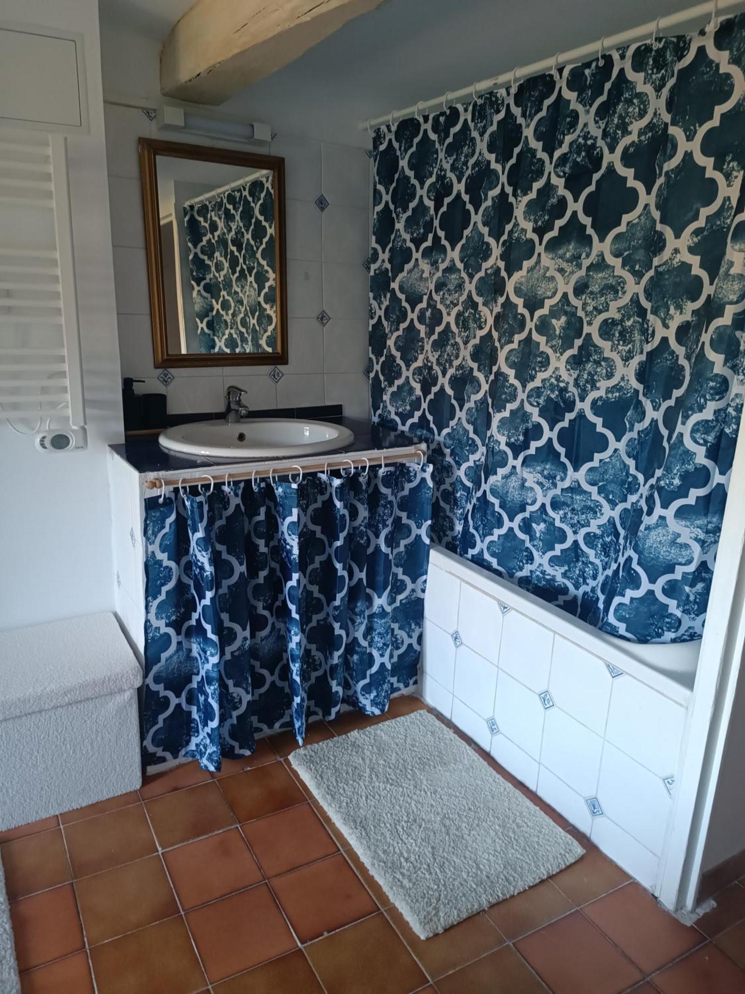 Au Puits De Figa Apartment Figanieres Ngoại thất bức ảnh